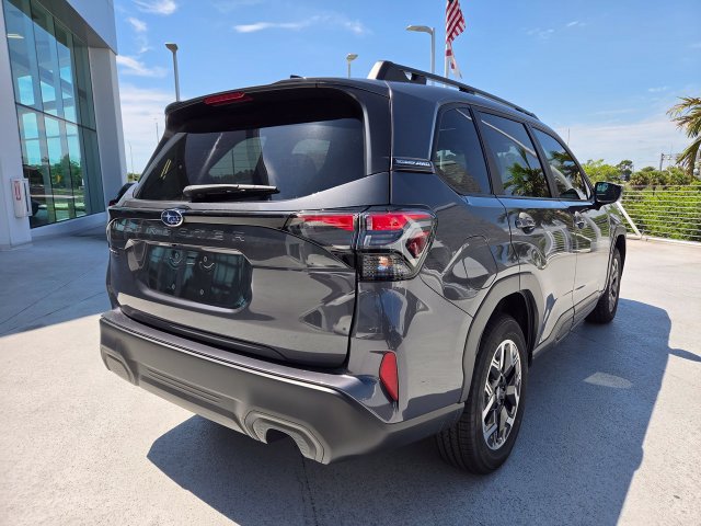New 2026 Subaru Forester Premium AWD/4WD image 2