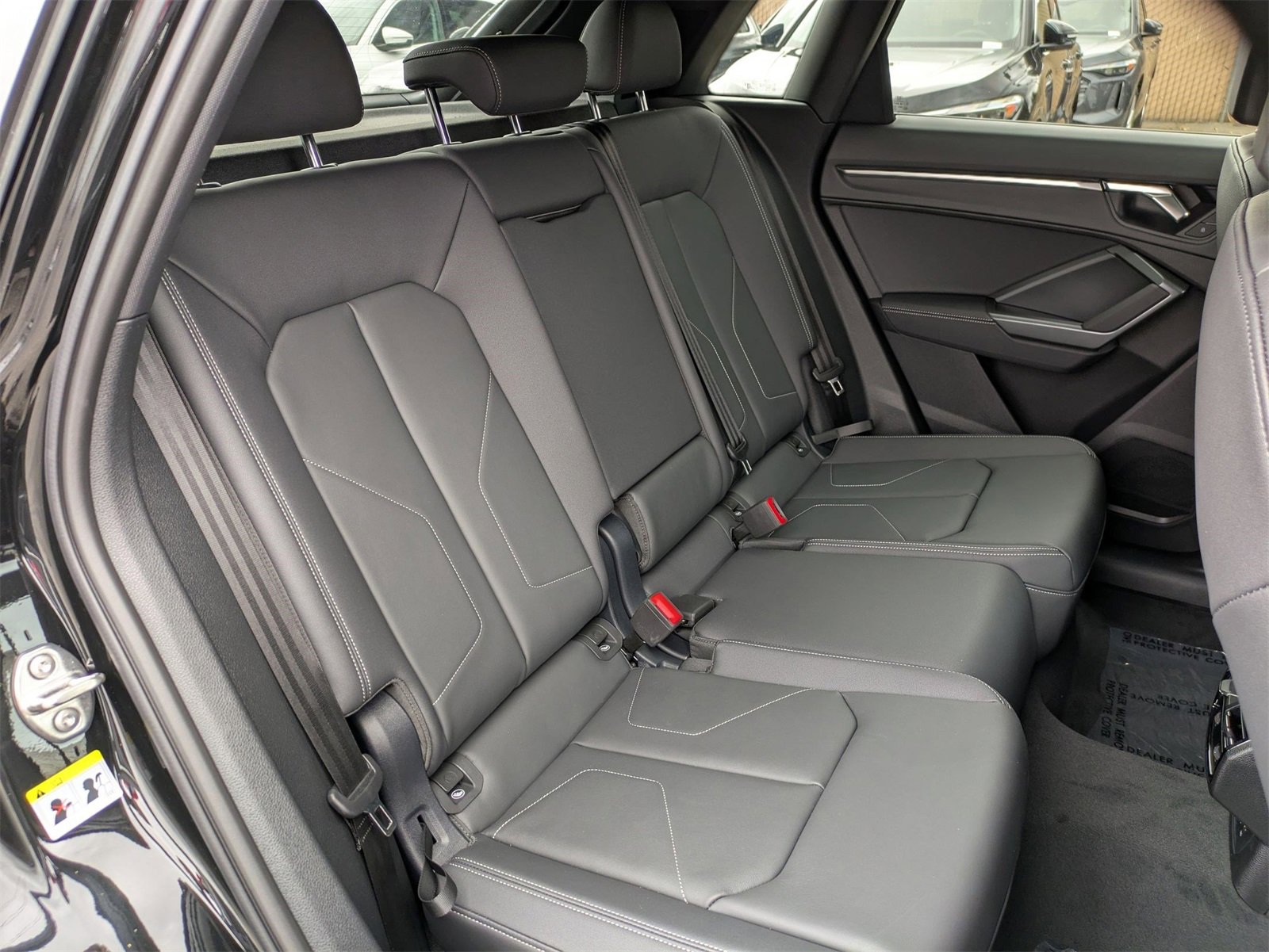 New 2025 Audi Q3 2.0T Premium image 11