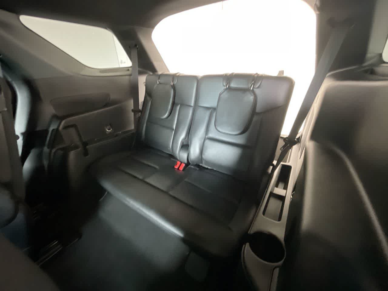 Used 2022 Ford Explorer ST-Line w/ Class IV Trailer Tow Package AWD/4WD image 24