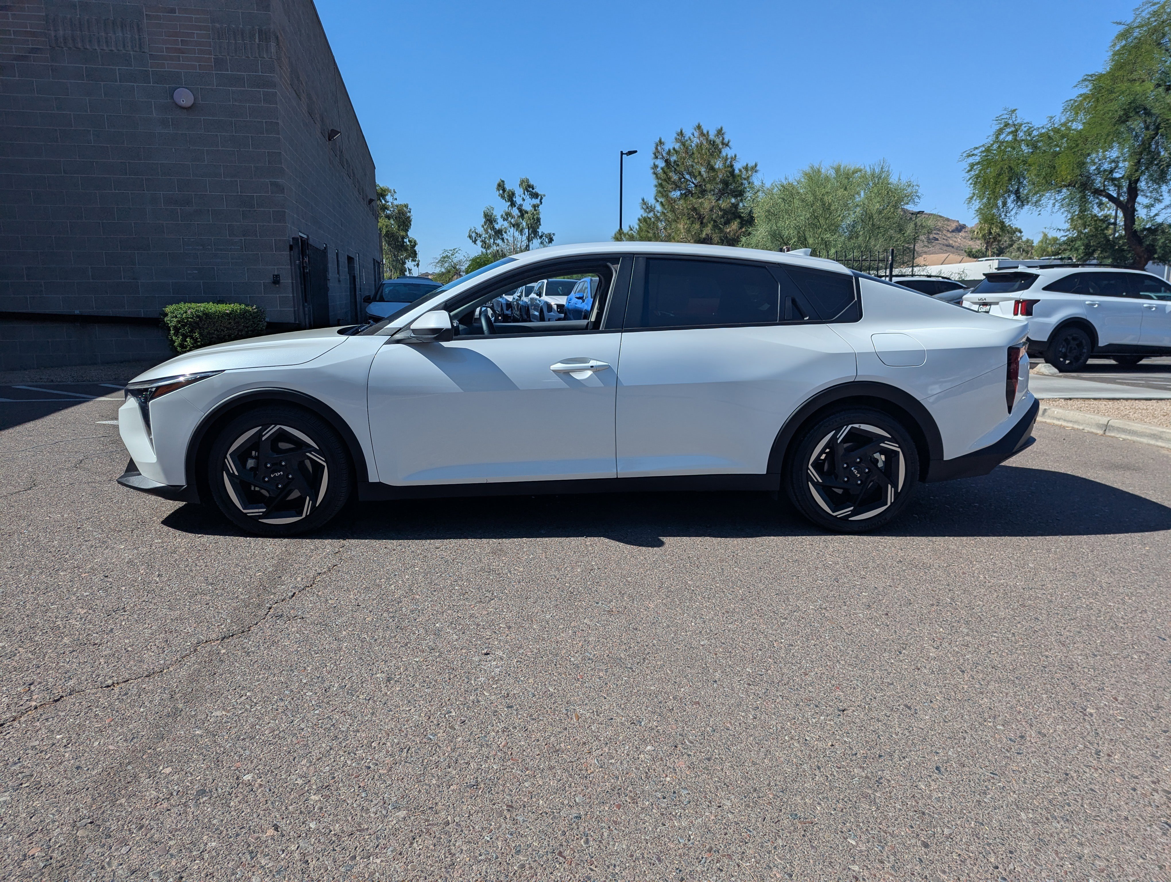 Certified 2025 Kia K4 EX FWD image 5