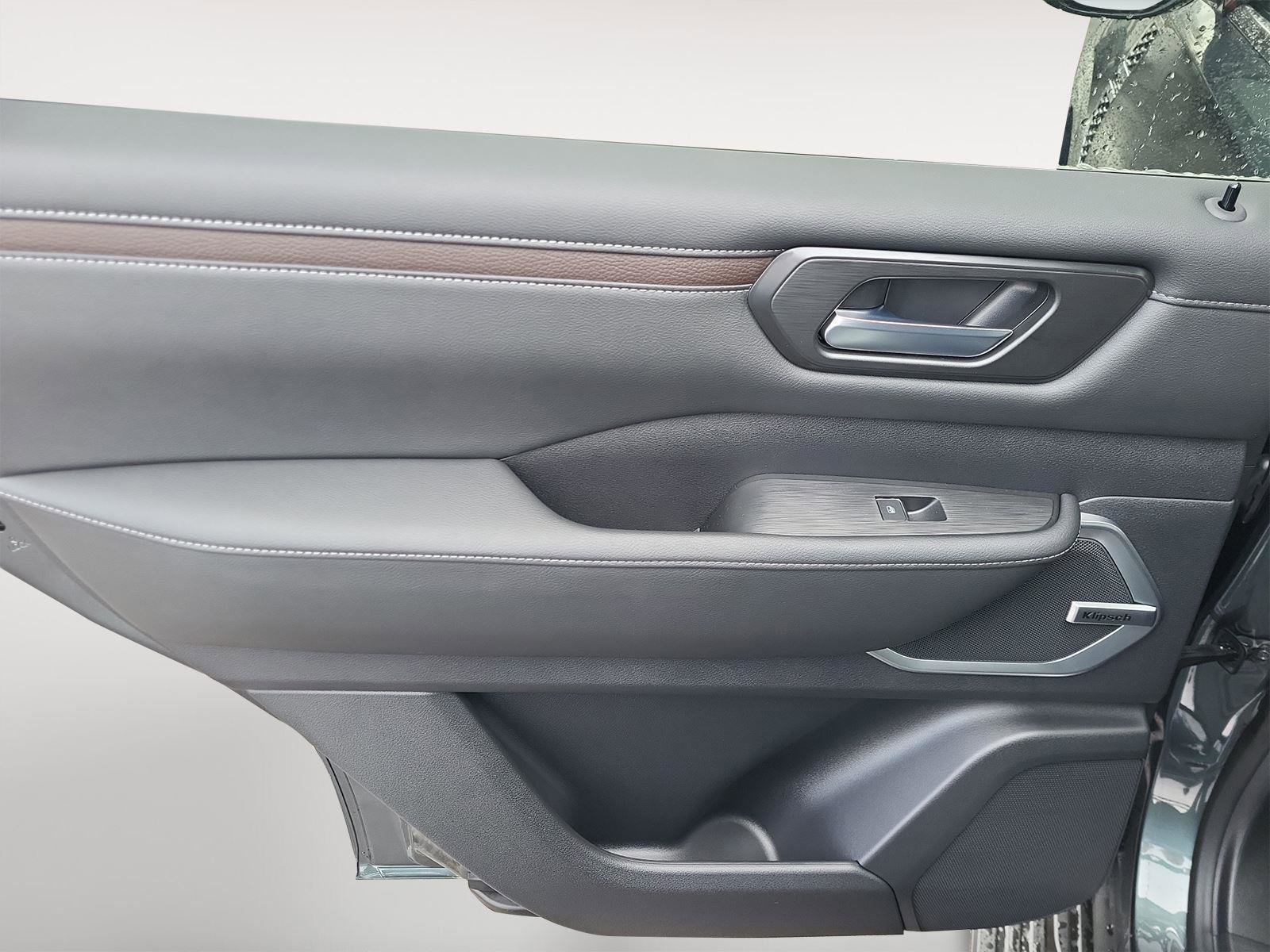 New 2026 Nissan Armada Platinum AWD/4WD image 20