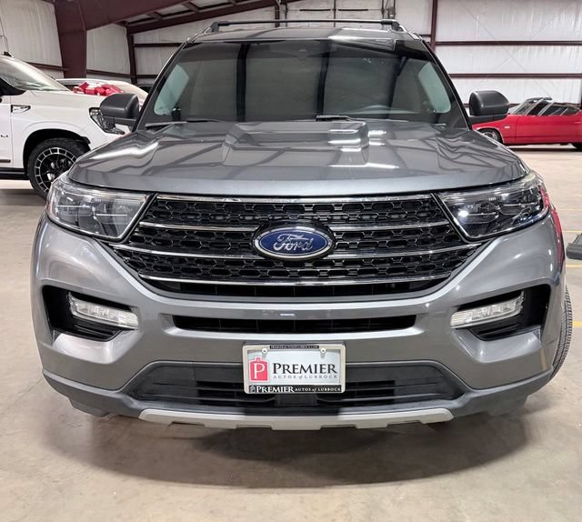 Used 2021 Ford Explorer XLT w/ Equipment Group 202A RWD image 9