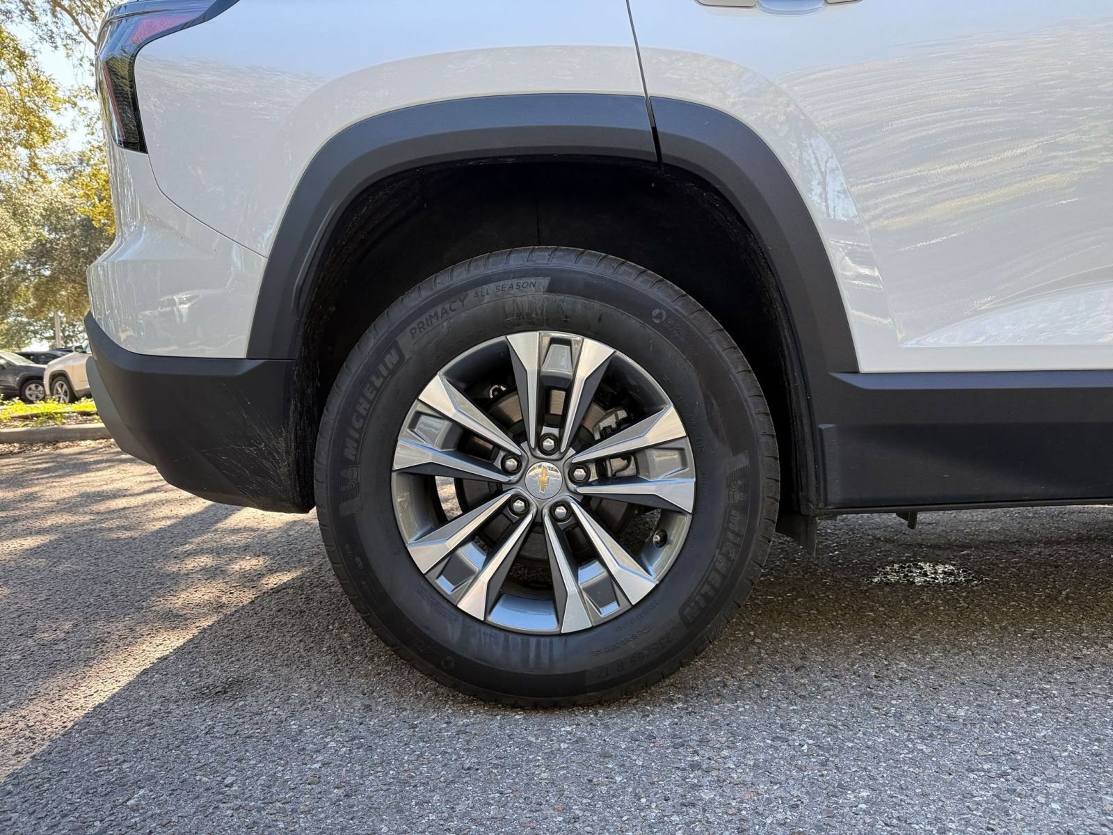 Used 2025 Chevrolet Equinox LT image 23