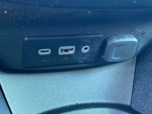 Used 2023 Chevrolet Malibu LS FWD image 25