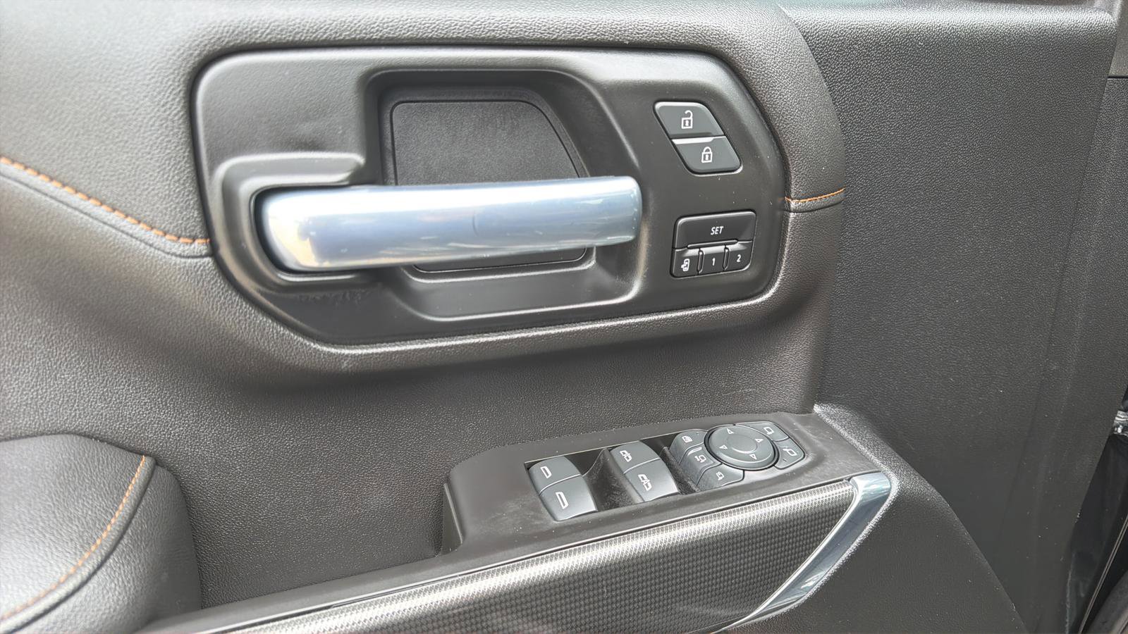 Used 2021 GMC Sierra 2500 AT4 w/ AT4 Premium Plus Package image 22