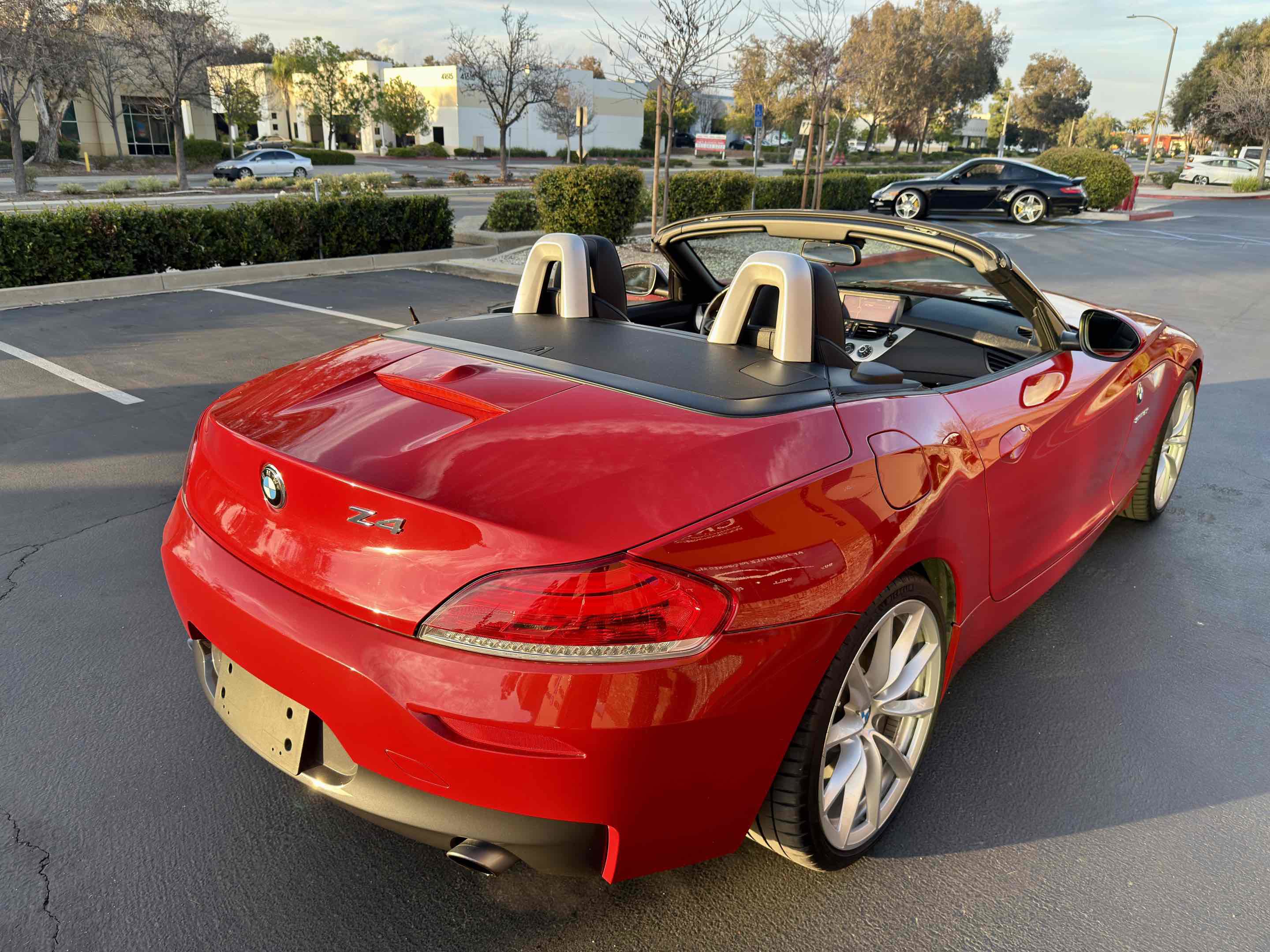 Used 2012 BMW Z4 sDrive35i image 14