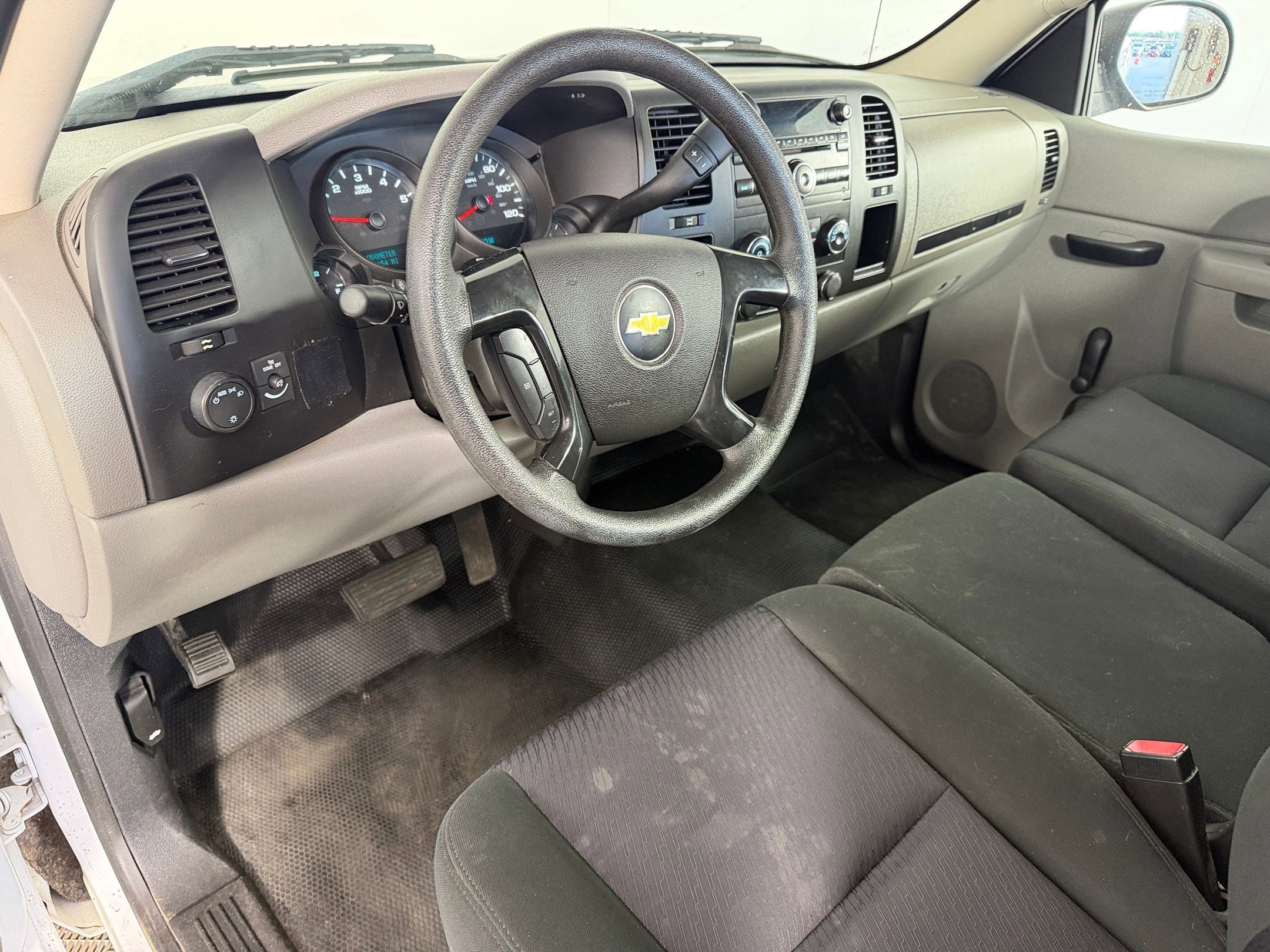 Used 2013 Chevrolet Silverado 1500 W/T image 4