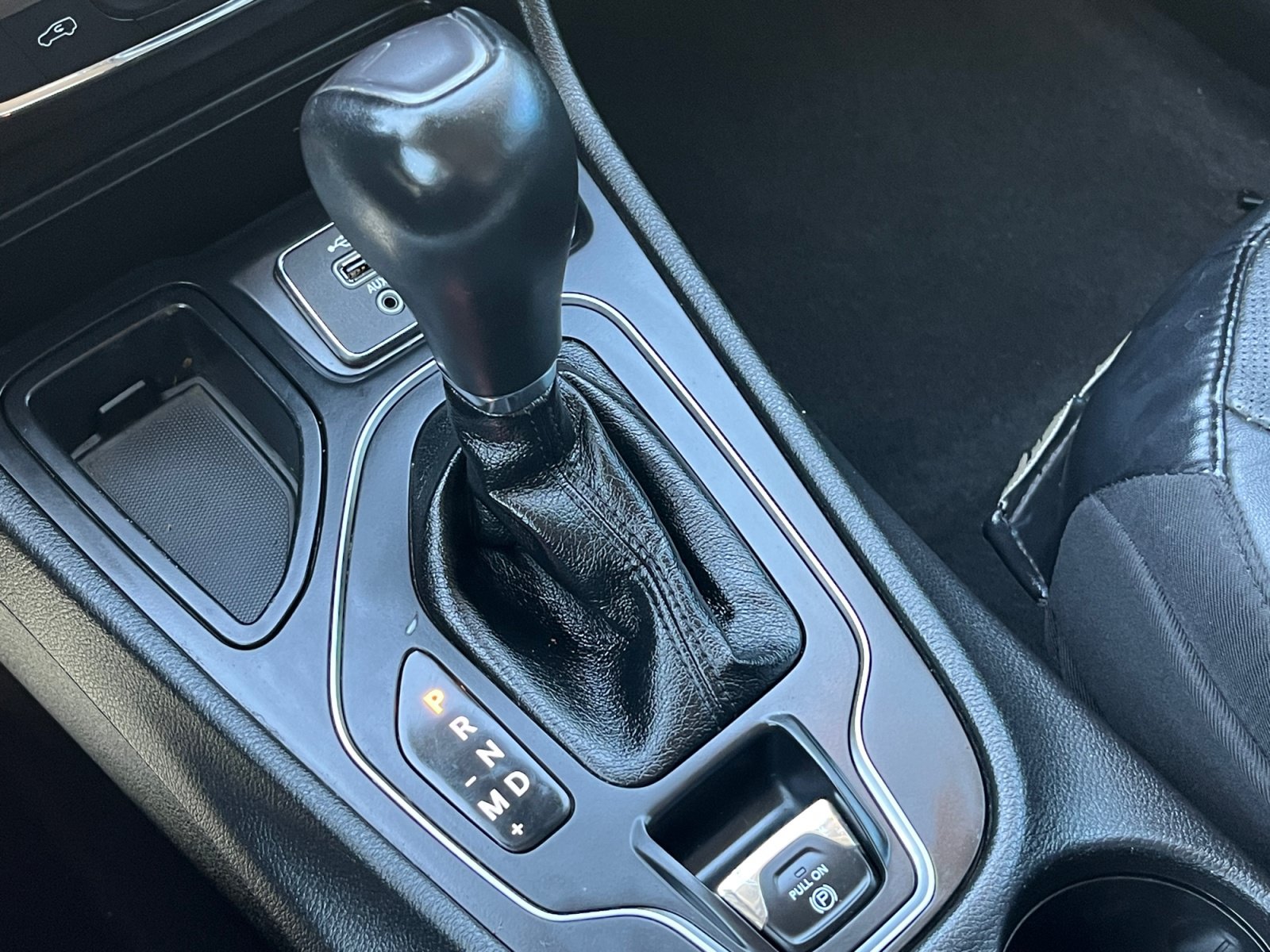 Used 2021 Jeep Cherokee Latitude Lux FWD image 17