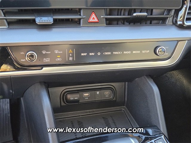 Used 2024 Kia Sportage SX image 25