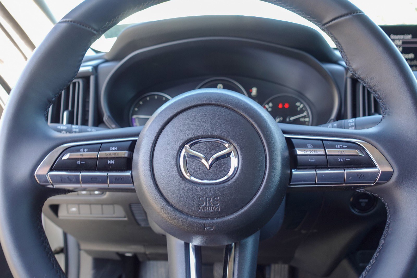 Certified 2025 MAZDA CX-50 2.5 Hybrid w/ Preferred Pkg image 13