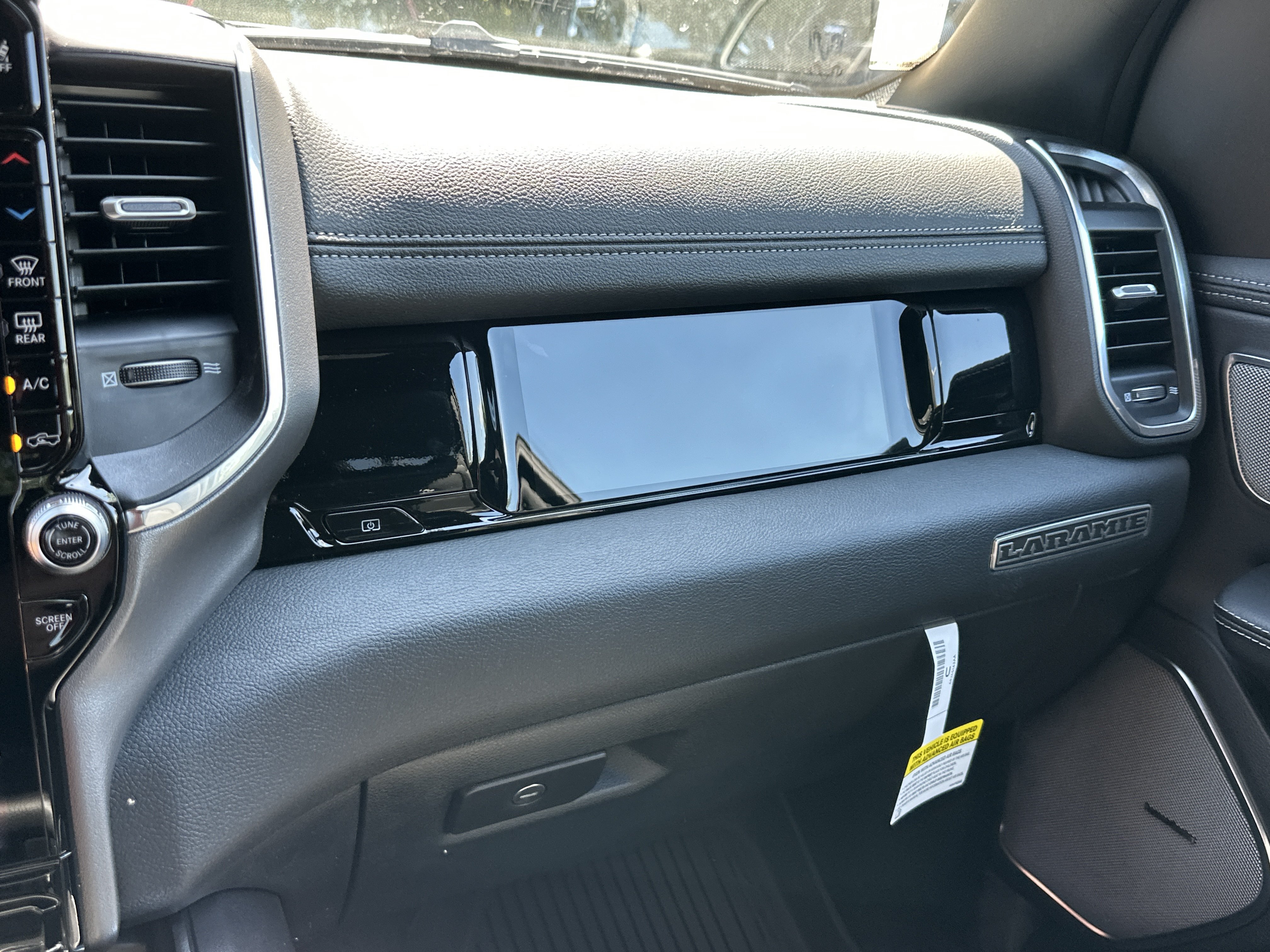 New 2026 RAM 1500 Laramie w/ Night Edition AWD/4WD image 5