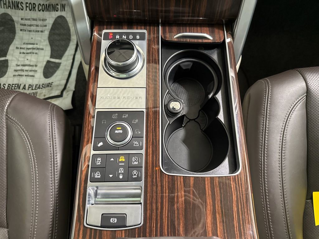 Used 2017 Land Rover Range Rover Supercharged image 28