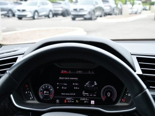 Used 2024 Audi Q3 2.0T Premium Plus AWD/4WD image 28