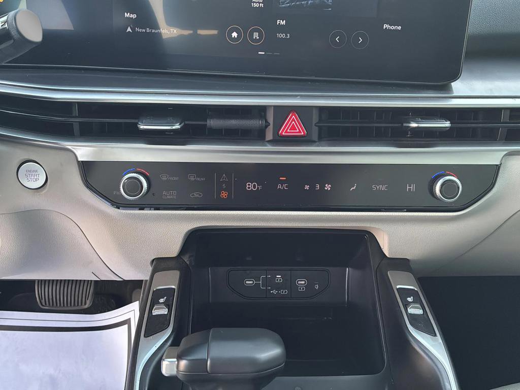 Used 2024 Kia Sorento EX w/ Panoramic Sunroof Package FWD image 28