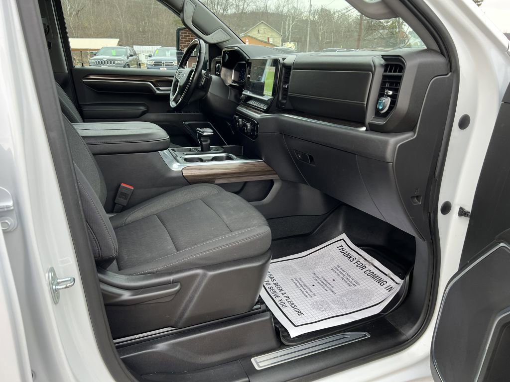 Used 2023 Chevrolet Silverado 1500 LT Trail Boss w/ Protection Package image 7