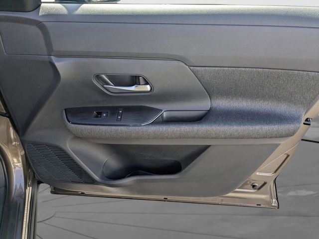 New 2026 Nissan Kicks SV w/ Cold Weather Package FWD image 29