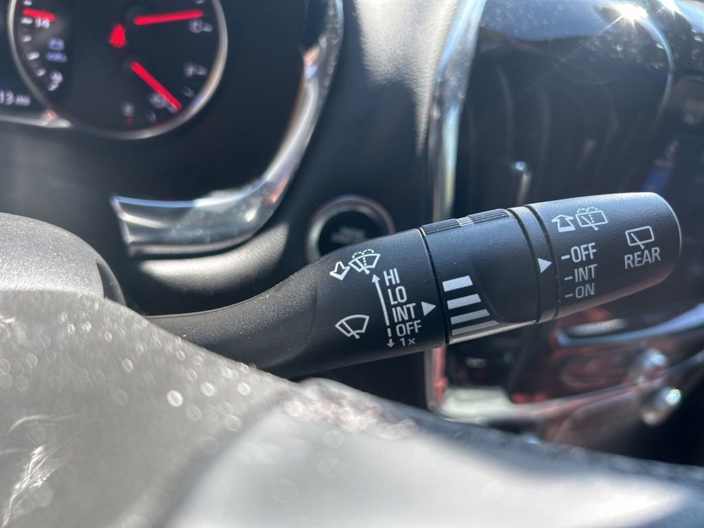 Certified 2023 Chevrolet Traverse Premier image 16