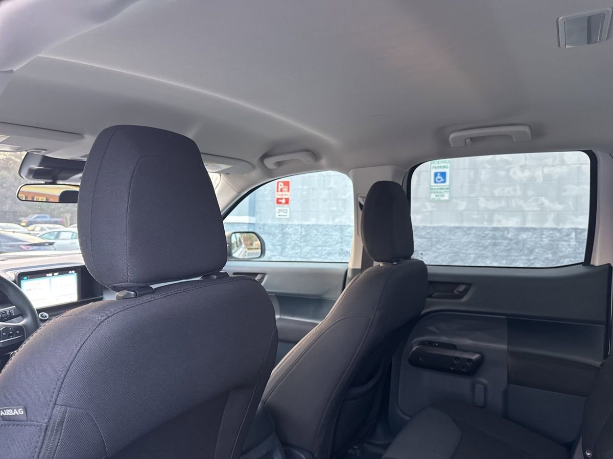 Used 2022 Ford Maverick XL image 38