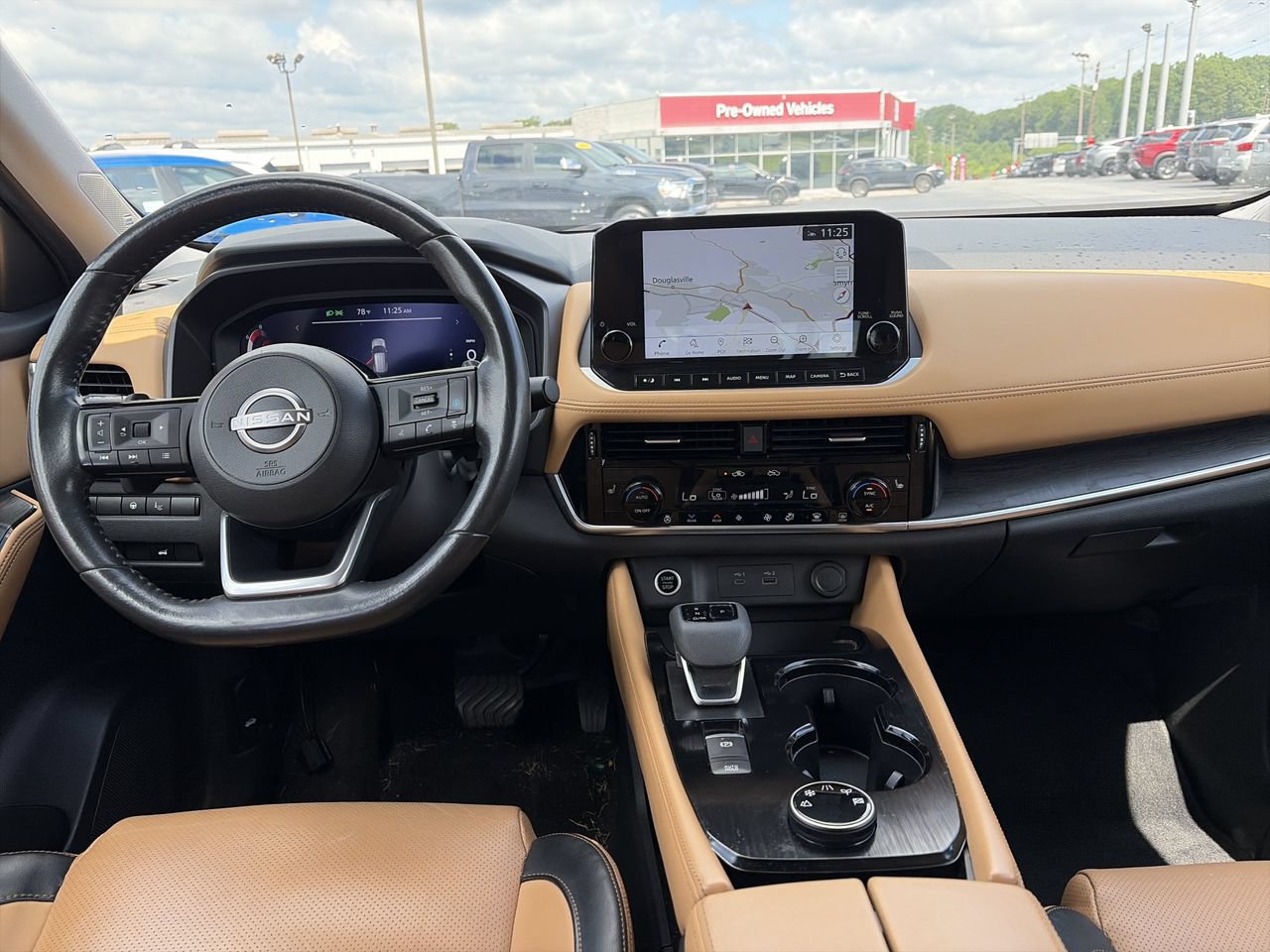 Certified 2022 Nissan Rogue Platinum w/ Head-Up Display Package AWD/4WD image 29