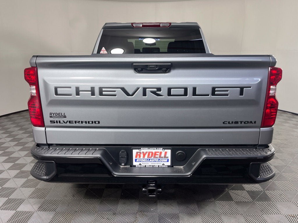 New 2026 Chevrolet Silverado 1500 Custom Trail Boss w/ Turbomax Blackout Package AWD/4WD image 5