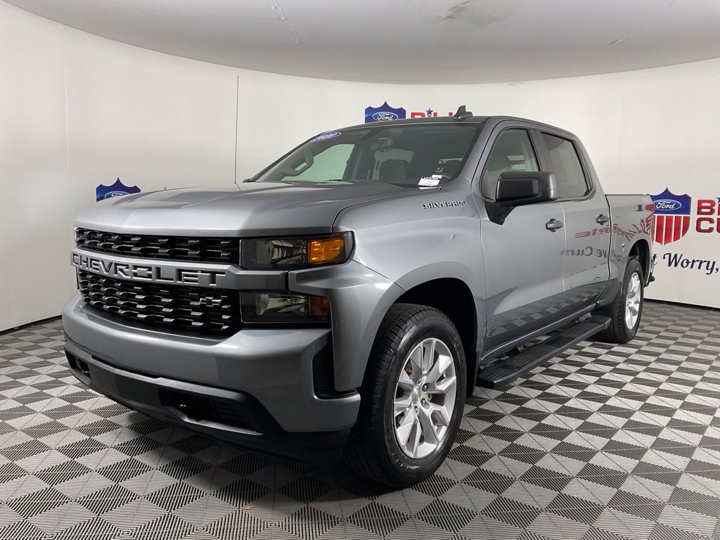 Used 2020 Chevrolet Silverado 1500 Custom w/ Custom Value Package AWD/4WD image 7