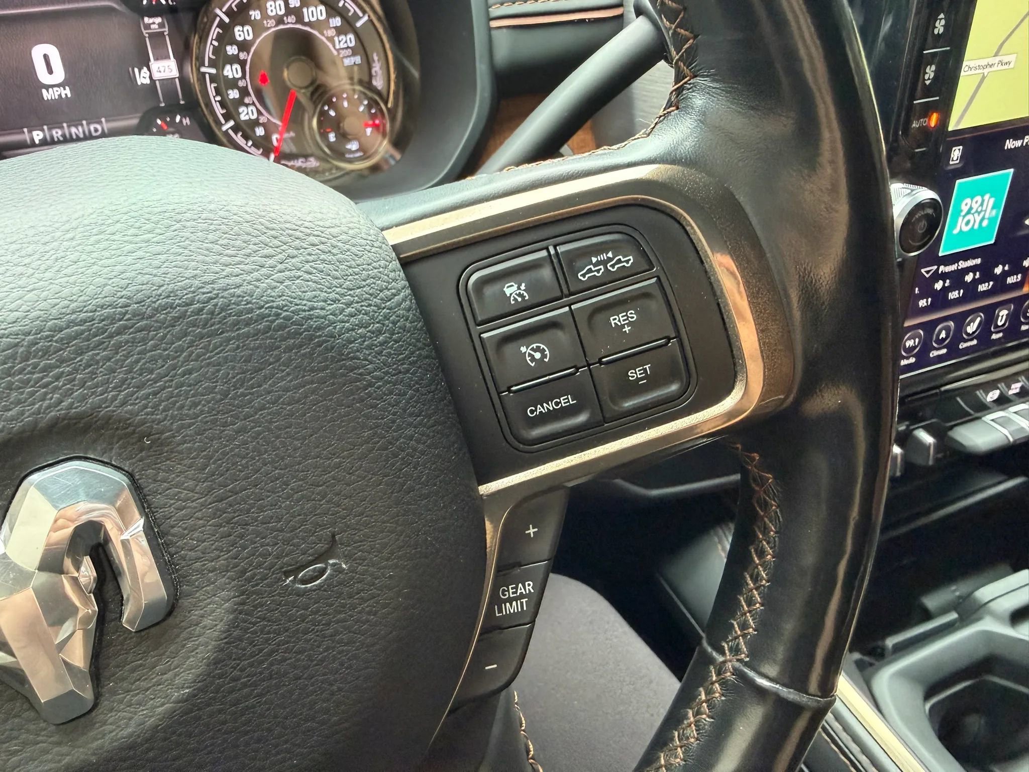 Used 2020 RAM 2500 Limited AWD/4WD image 21
