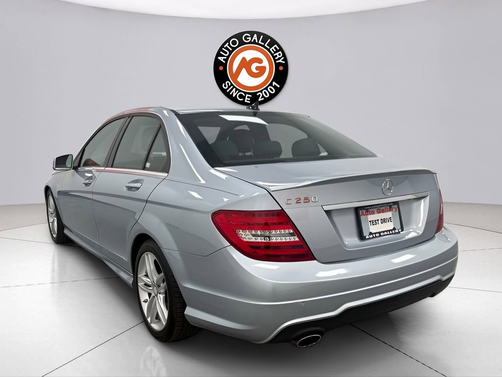 Used 2013 Mercedes-Benz C 250 Sedan image 5
