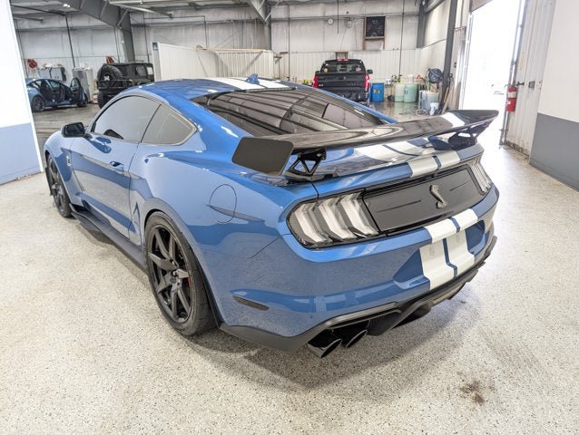 Used 2020 Ford Mustang Shelby GT500 w/ Carbon Fiber Track Pack RWD image 6