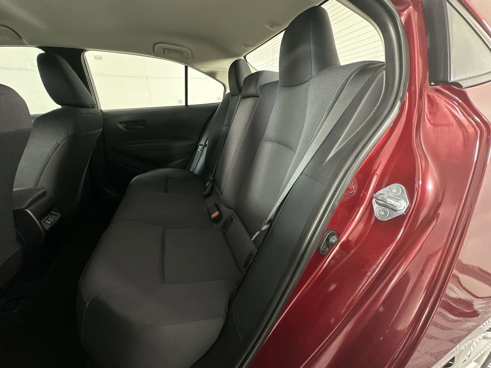 Used 2024 Toyota Corolla LE FWD image 21