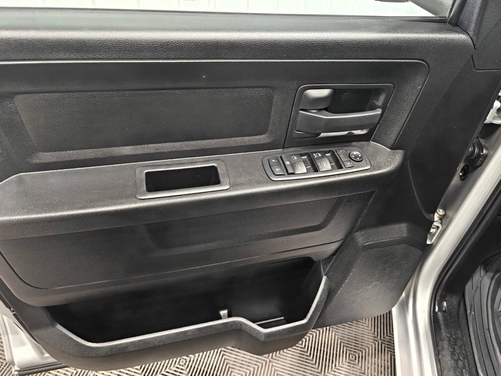 Used 2019 RAM 1500 Express w/ Express Value Package image 36