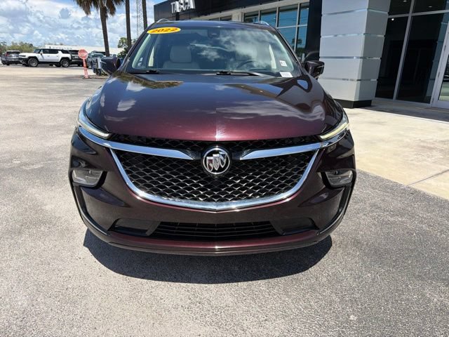 Used 2022 Buick Enclave Avenir w/ Avenir Technology Package FWD image 3