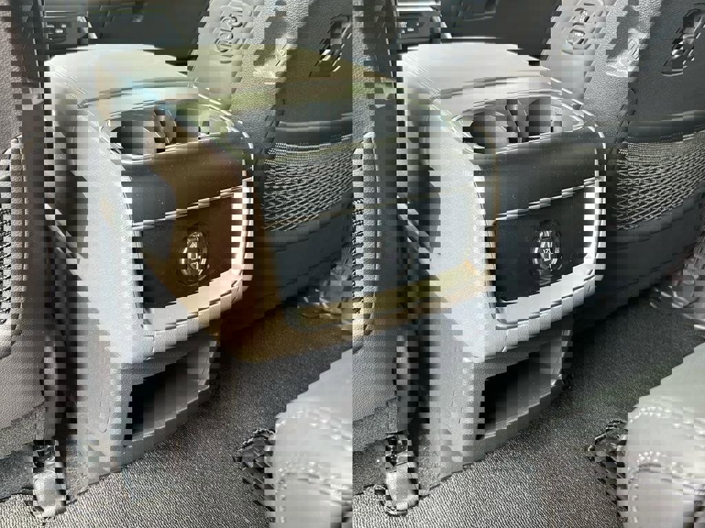 New 2026 Kia Carnival EX image 15