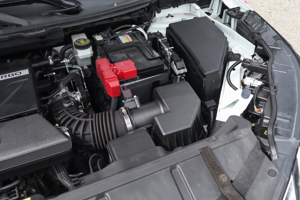 Used 2023 Nissan Rogue S FWD image 13