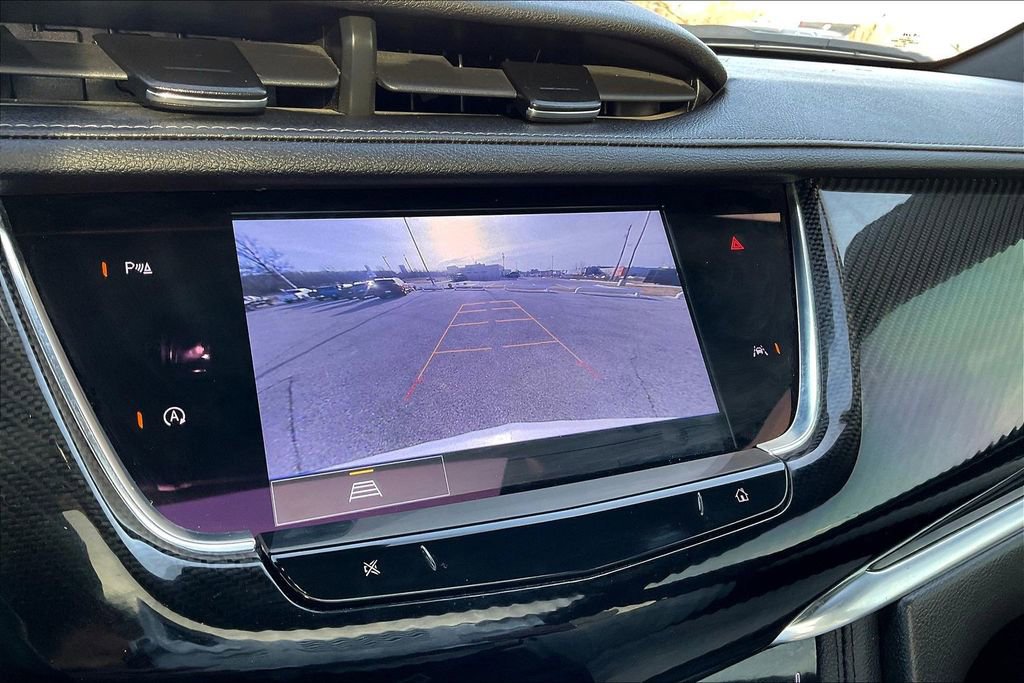 Used 2023 Cadillac XT6 Sport image 23