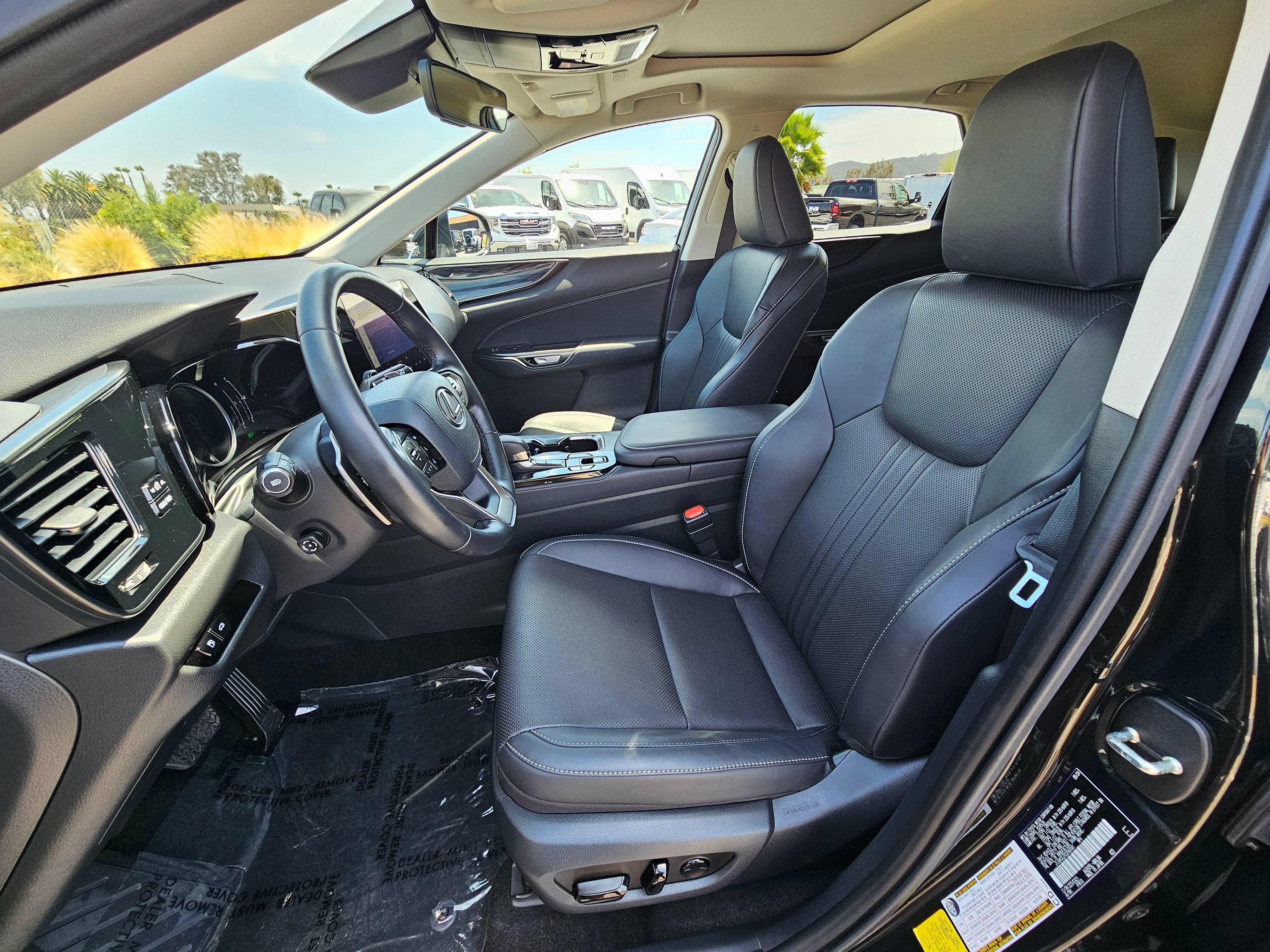 Used 2025 Lexus NX 350h AWD w/ Cold Area Package image 17