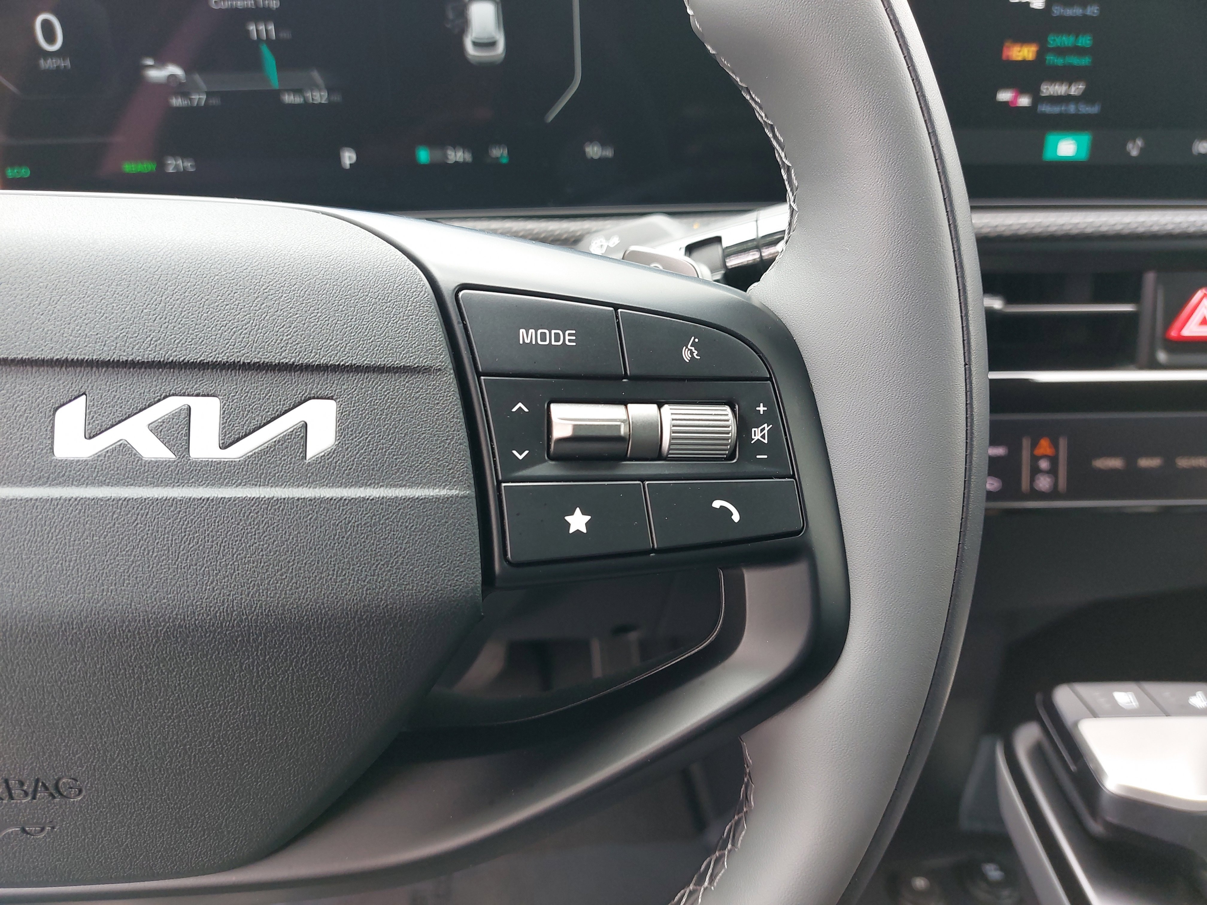 New 2025 Kia EV6 Wind image 19