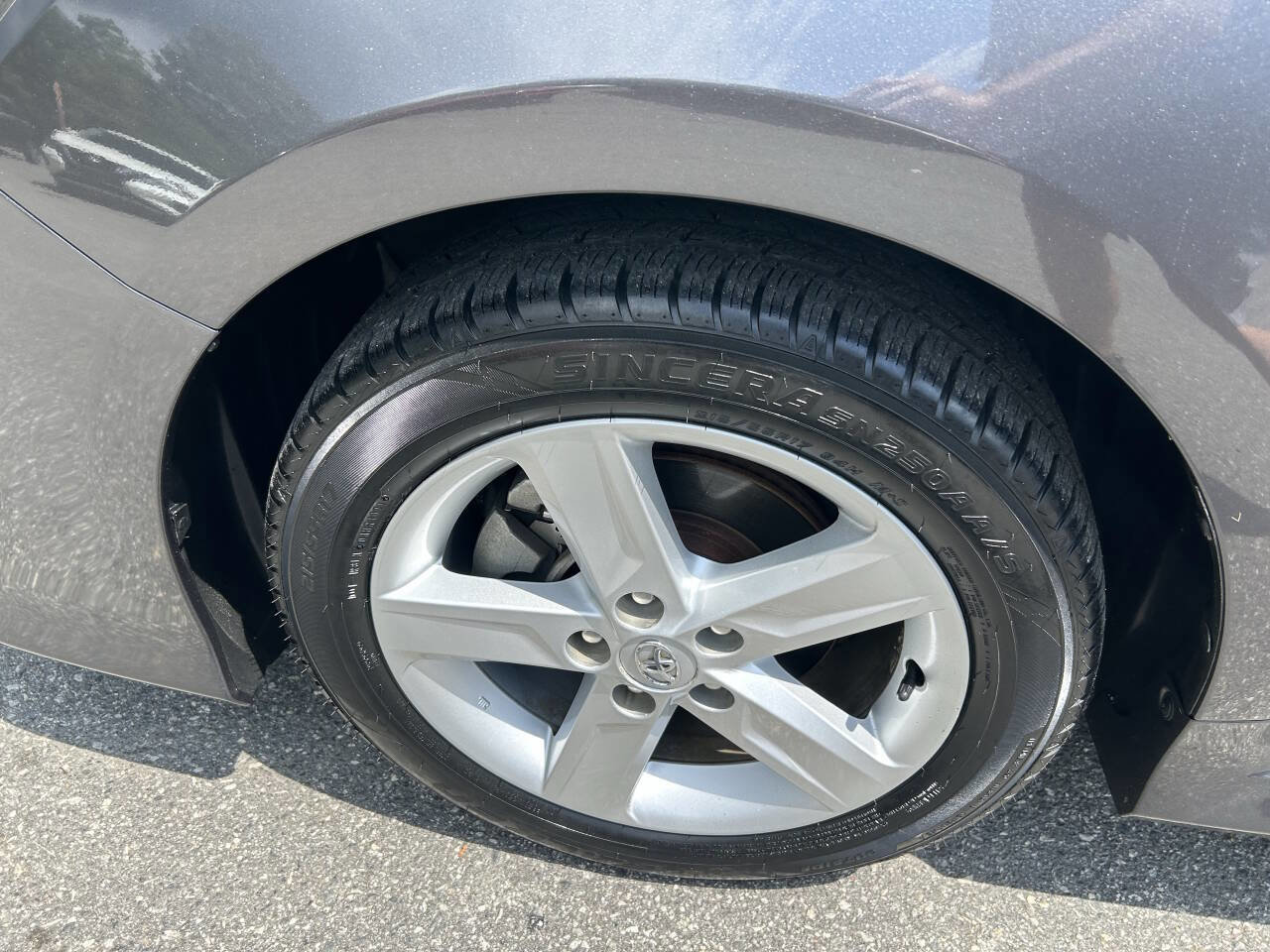 Used 2013 Toyota Camry SE image 13