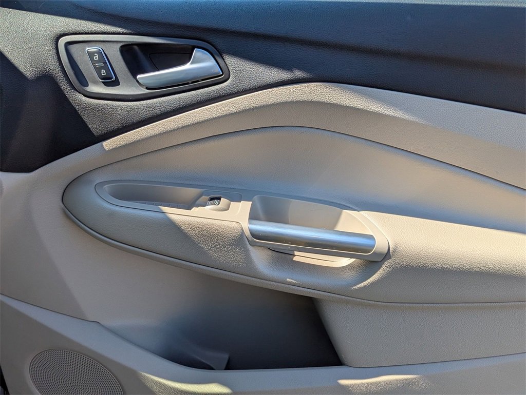 Used 2014 Ford C-MAX SEL image 29