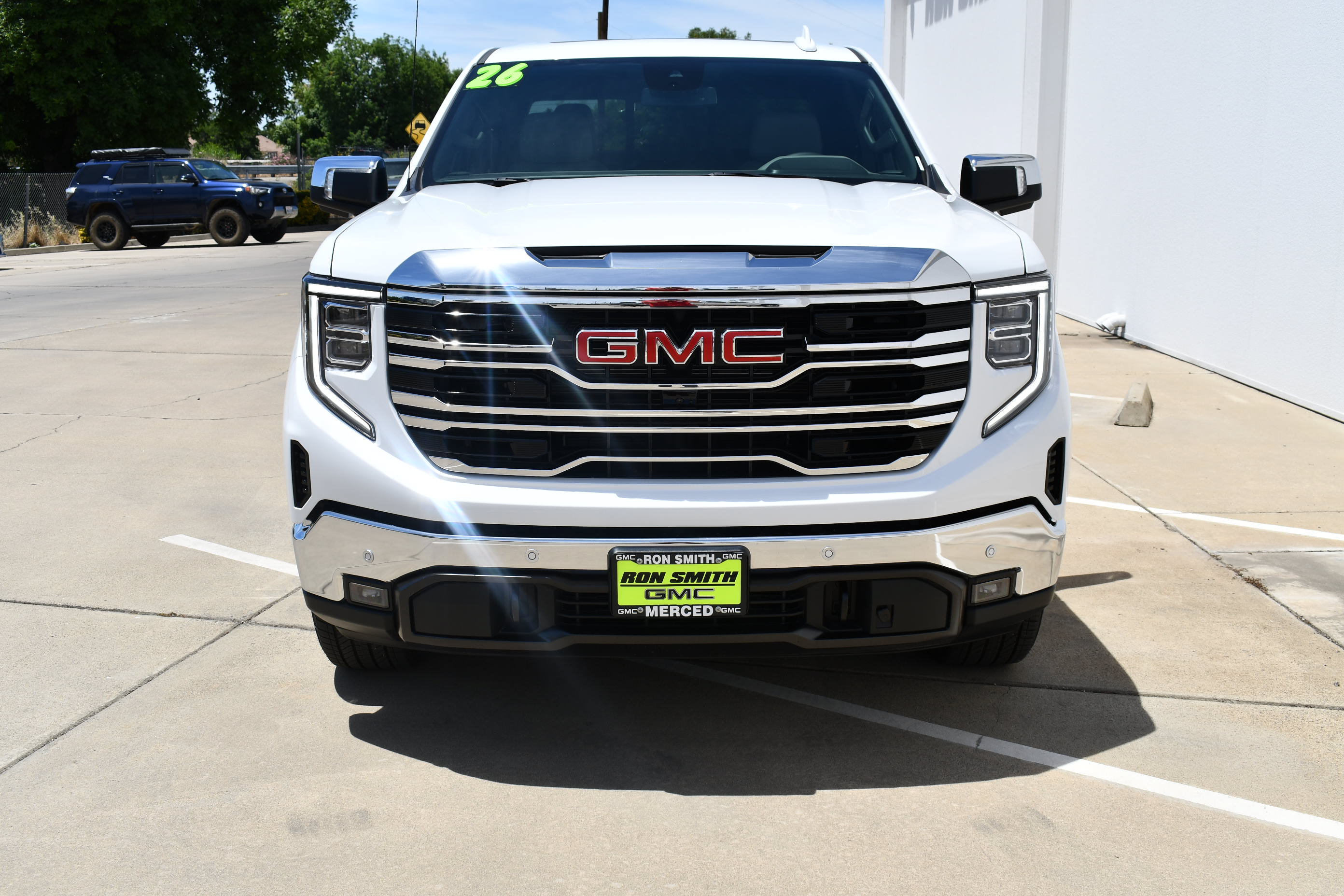 New 2026 GMC Sierra 1500 SLT w/ SLT Premium Plus Package RWD image 3