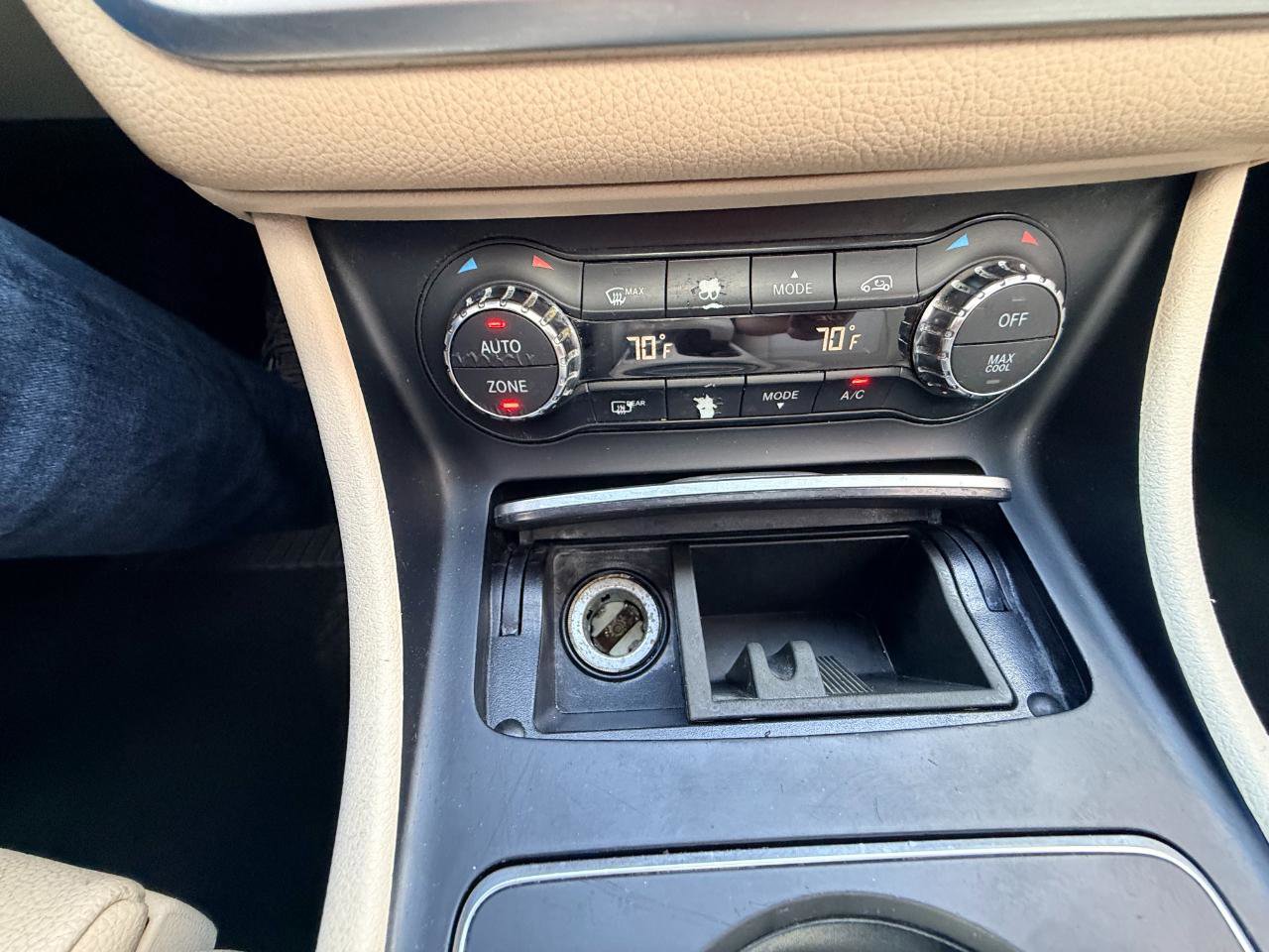 Used 2018 Mercedes-Benz CLA 250 image 21
