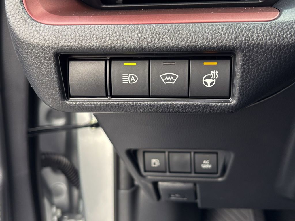 New 2026 Toyota Prius Plug-In Hybrid SE image 14