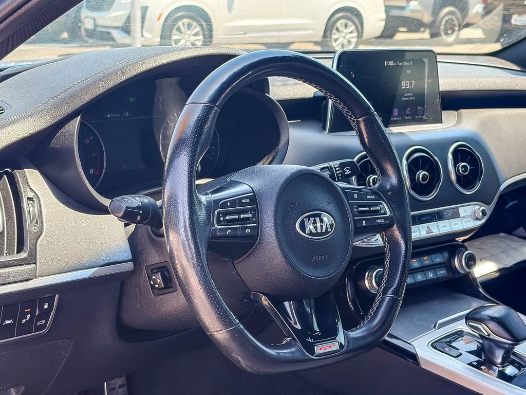 Used 2018 Kia Stinger GT2 AWD/4WD image 8