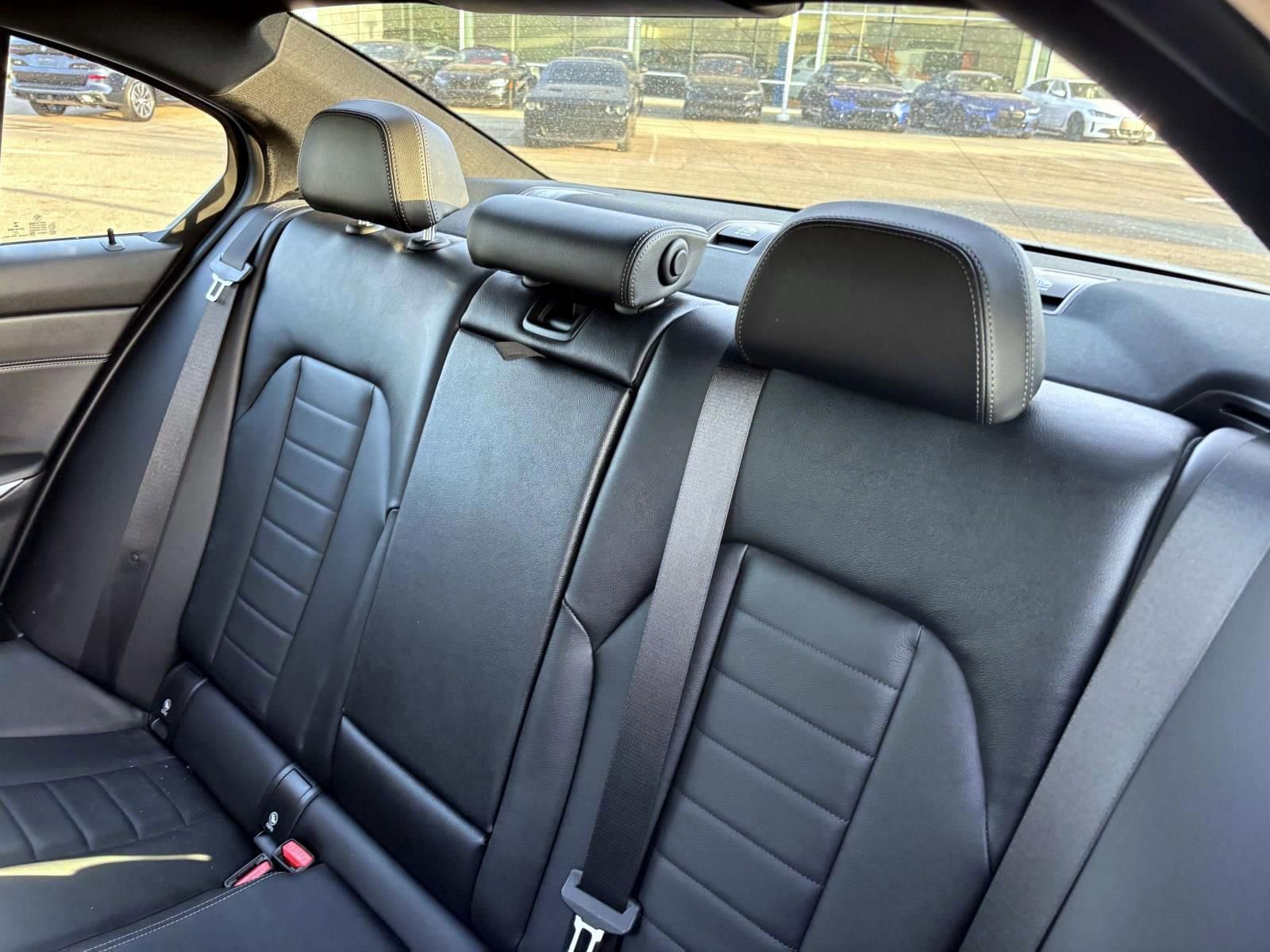 Used 2023 BMW 330i xDrive Sedan w/ Premium Package AWD/4WD image 26