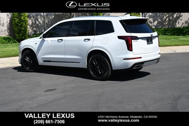 Used 2022 Cadillac XT6 Luxury FWD image 4