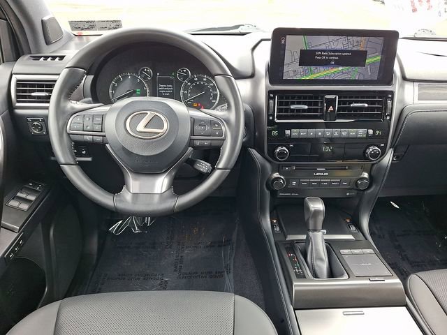 Used 2022 Lexus GX 460 w/ Black Line Special Edition AWD/4WD image 11
