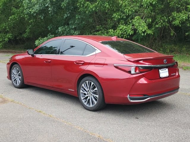 Used 2021 Lexus ES 300h w/ Premium Package FWD image 3