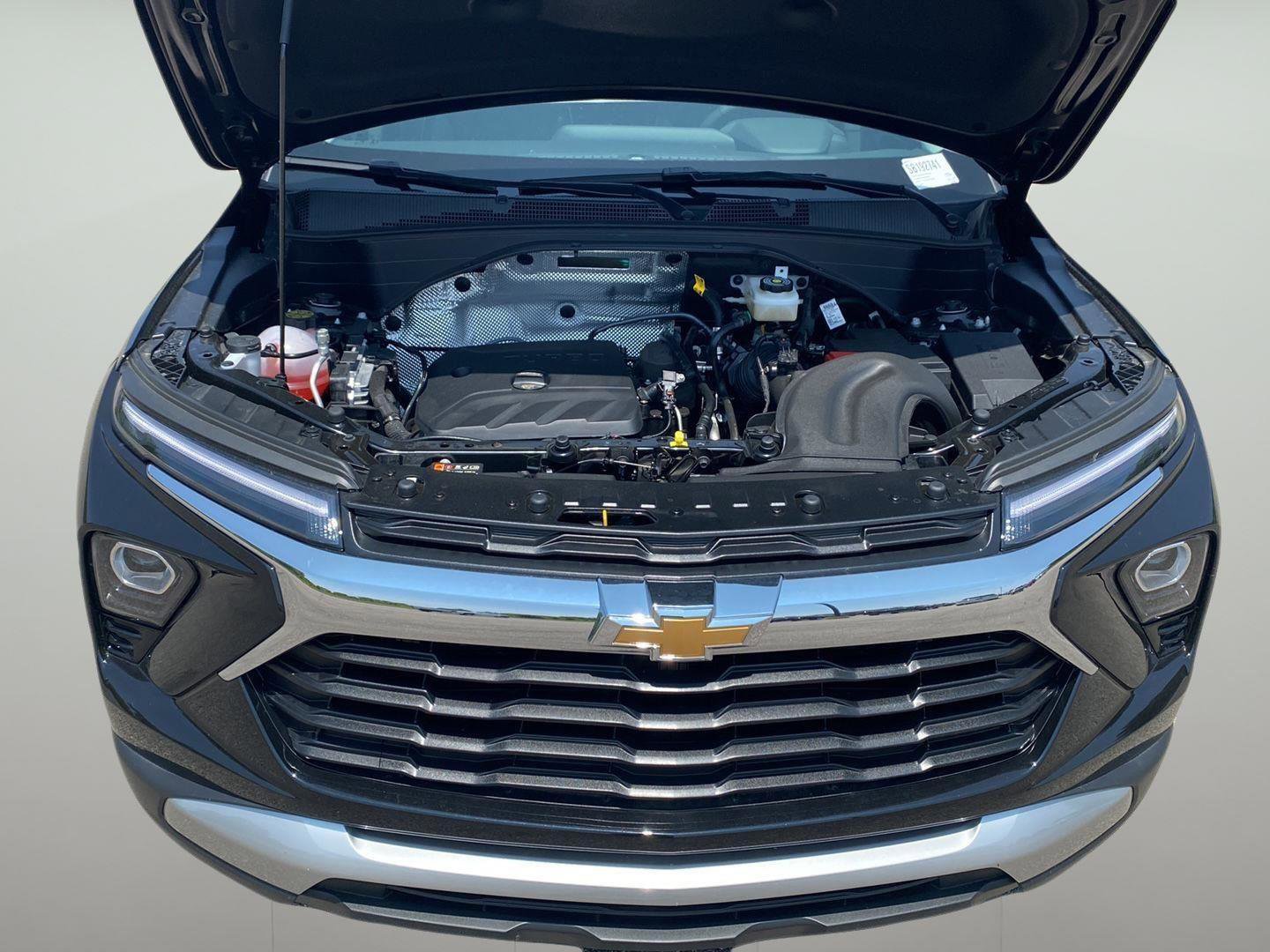 New 2025 Chevrolet TrailBlazer LT w/ LT Cold Weather Package image 13