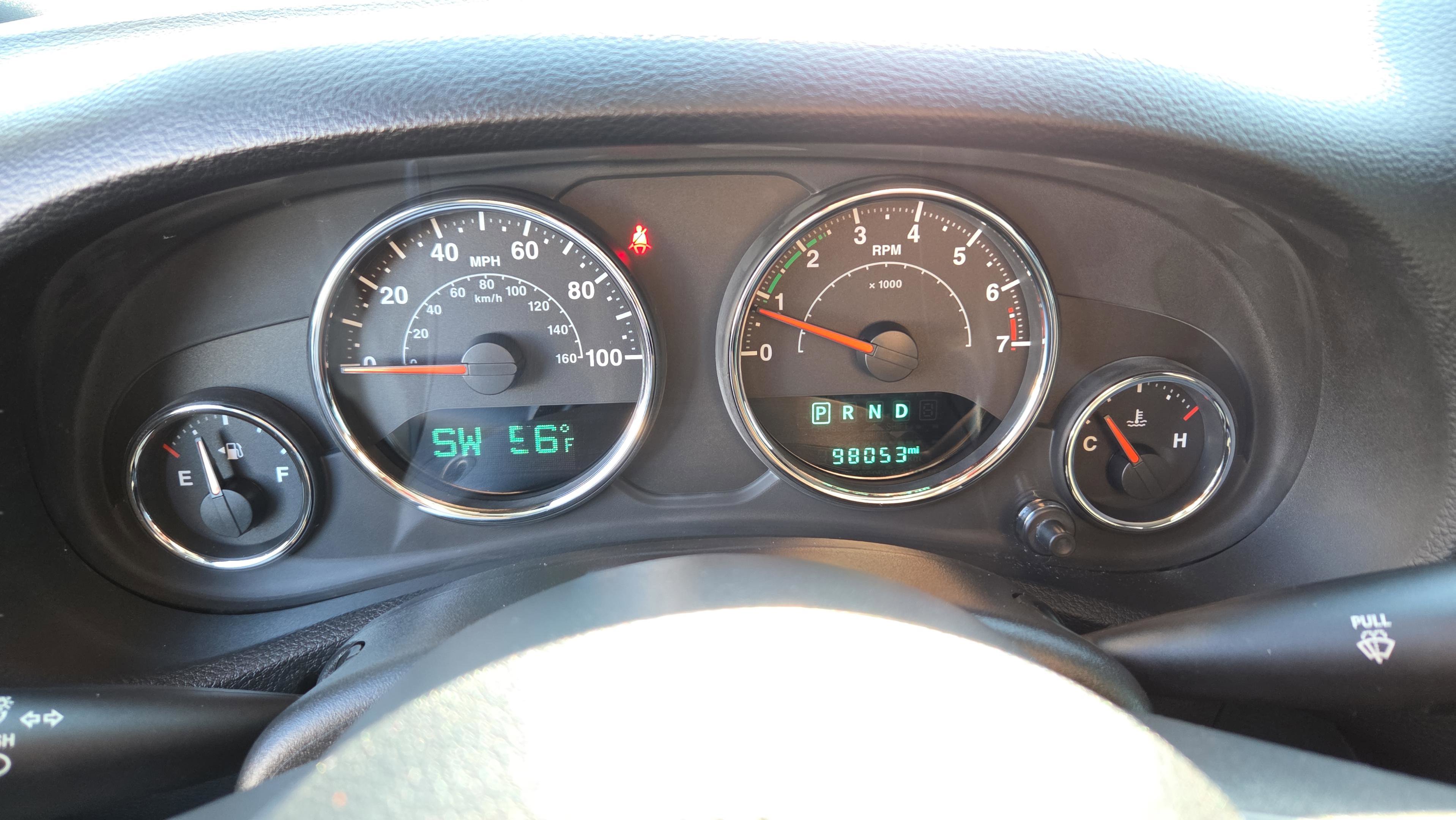 Used 2018 Jeep Wrangler Unlimited Sport S image 11