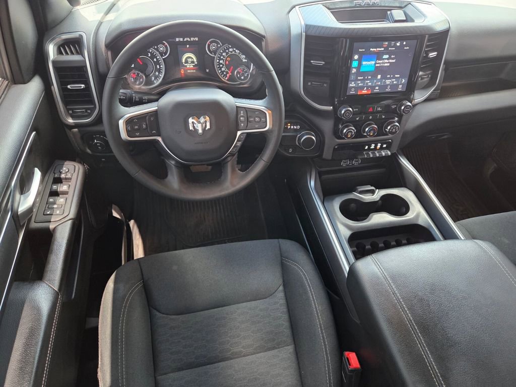 Used 2025 RAM 1500 Big Horn RWD image 9