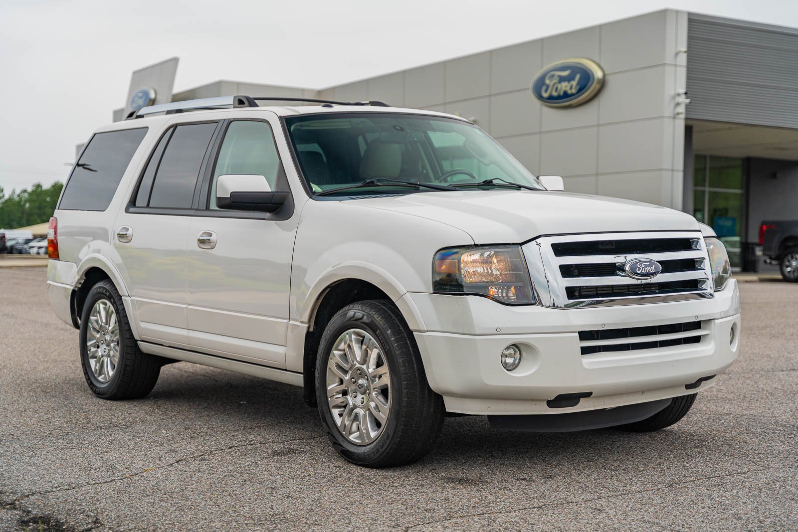 Used 2014 Ford Expedition Limited w/ Equipment Group 301A
